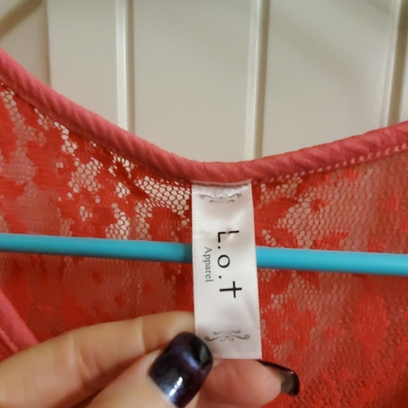 Sexy peplum top - Picture 2 of 5